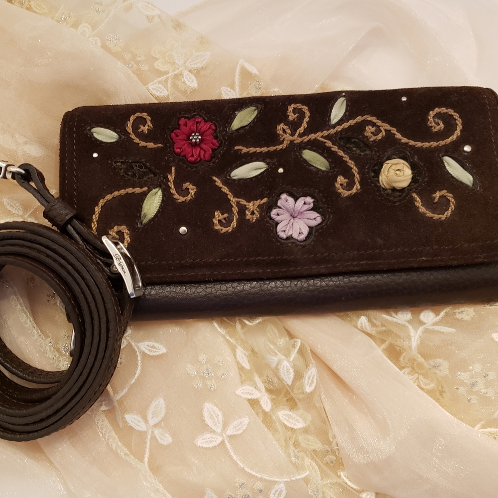 Brighton Crossbody Wallet, Chocolate